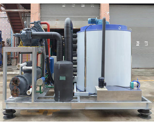 Good price Langue anglaise 8 tonnes 8000 kg Fabricant industriel de blocs de glace pour les entreprises Prix de vente commerciale Capacité de réfrigération 47,9 kw en ligne